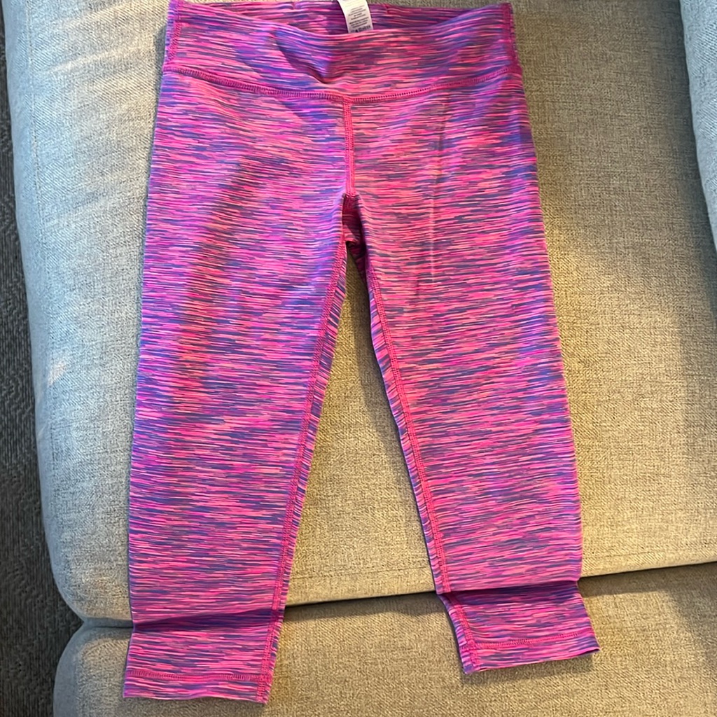 Ivivva By Lululemon Neon Cropped Leggings